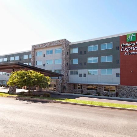 Holiday Inn Express & Suites Johnstown, An Ihg Hotel Bagian luar foto